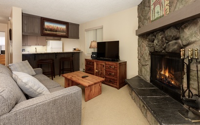 Meadow Ridge Court 18 Unit 4 6