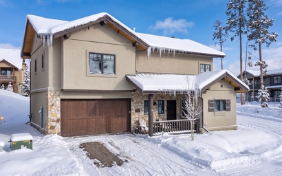 200 Quill Court