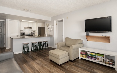Summit Unit 1103 6