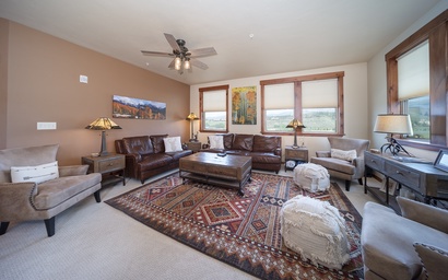 Cozens Pointe Building I Unit I201