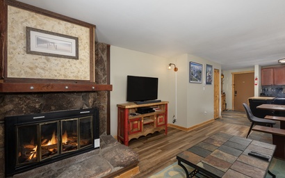 Beaver Village Unit #0111 2