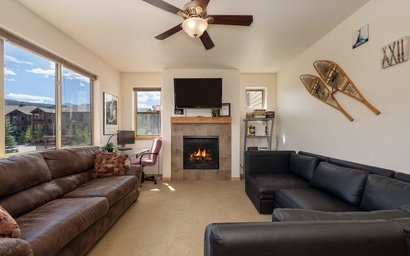 Trailhead Lodges 821