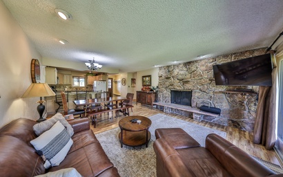 Hi Country Haus Unit 1801