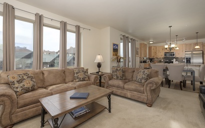 Trailhead Lodges 422