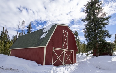 Miles Behind with Barn Venue