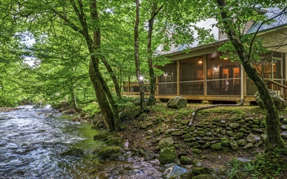 Cork's Creekside