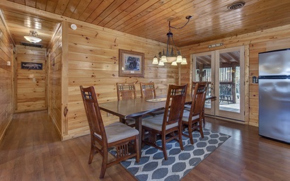 Country Cabin in the City 10