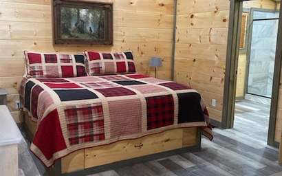 Country Bear Hideaway 8