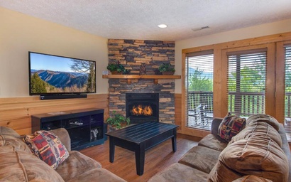 Eagles Point Lodge 4