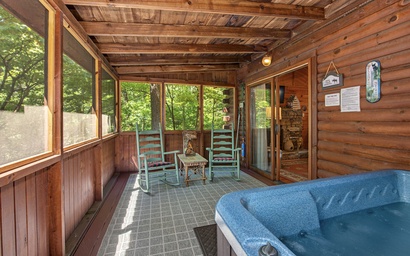 Snuggle Inn 5