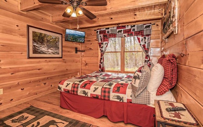 Hilltop Bearadise 10