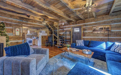 Cricket Hollow Lodge 3