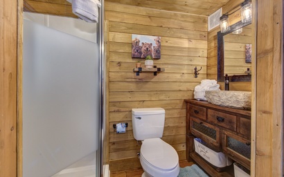 Cricket Hollow Lodge 10