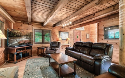 Eagles Perch Pool Cabin 10