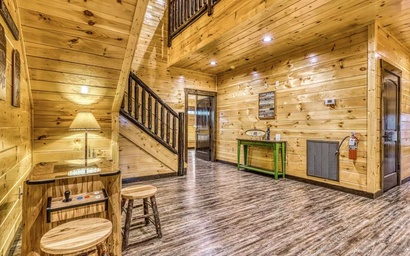 The Grand Orchard Lodge 7