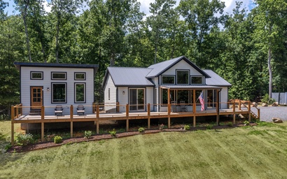 Duck Dive Lodge