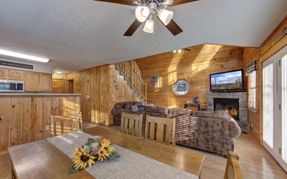 Lil Smoky Mountain Retreat 4