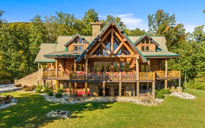 Luxe Bear Lodge