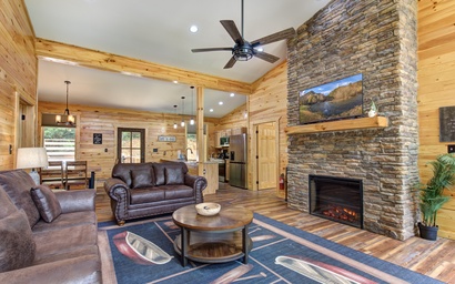 Cardinal Pool Cabin 6