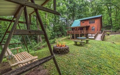 Friendly Bear Cabin 1 2