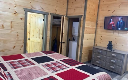 Country Bear Hideaway 10