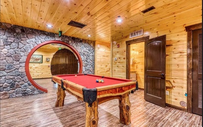 The Grand Orchard Lodge 10