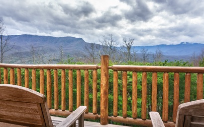 Pinnacle View Lodge 9