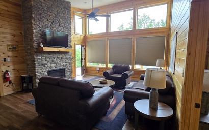 Cardinal Pool Cabin