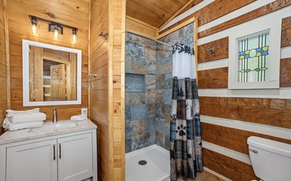 Vixen Overlook Lodge 10
