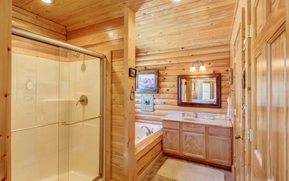 Giddy Up Cabin 8