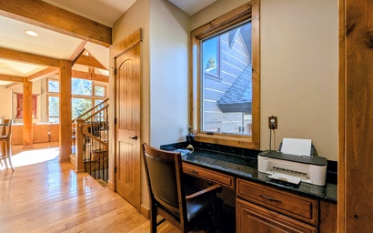 Keystone Retreat 33 14