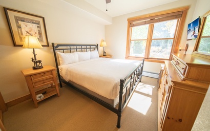 Red Hawk Townhomes 2345 14