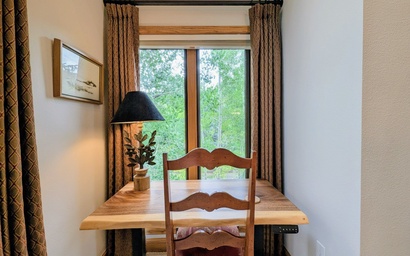 Chateaux DuMont 2702 12