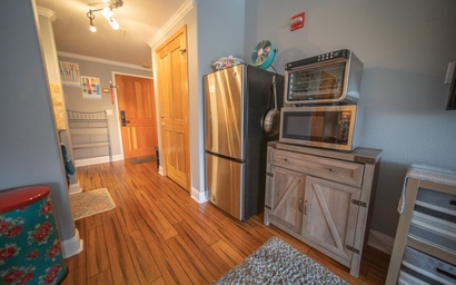 Gateway Lodge 5084 6