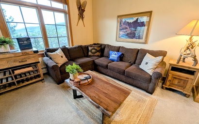 Expedition Station 8634 12