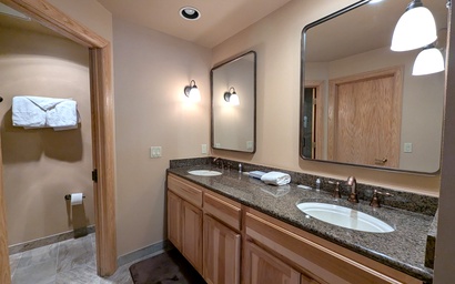 Chateaux DuMont 2710 18