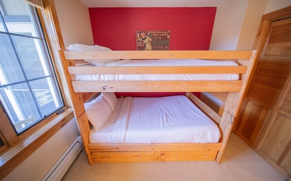 Dakota Lodge 8518 19