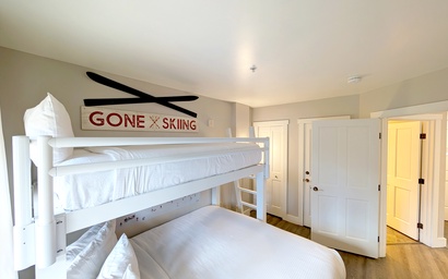 Red Hawk Lodge 2211 15