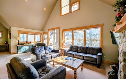 Cabin in the Pines 4 6