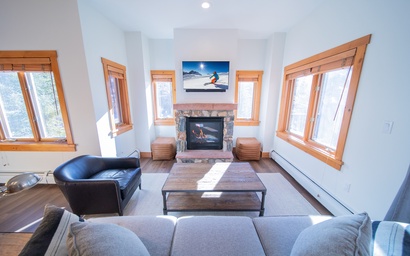 Expedition Station 8561 2