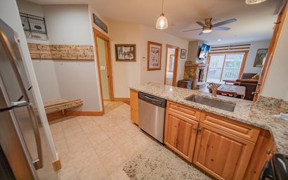 Expedition Station 8592 14