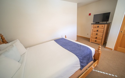 Gateway Lodge 5099 32