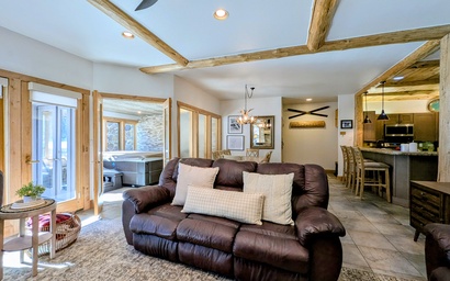 Chateaux DuMont 2724 5