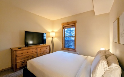 Tenderfoot Lodge 2636 26