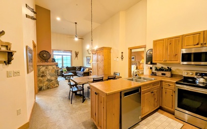 Expedition Station 8634 4