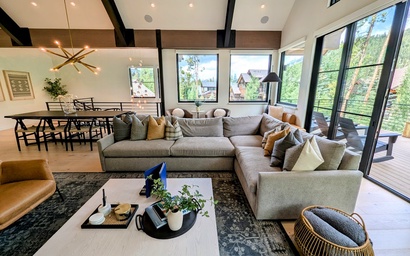 Wolf Rock Home 82 10