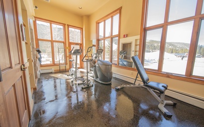 Red Hawk Lodge 2269 30