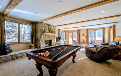 Keystone Retreat 33 28