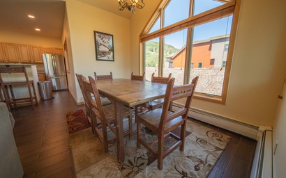 Gateway Lodge 5089 7