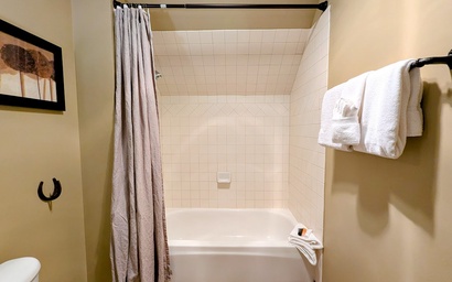 Buffalo Lodge 8422 24